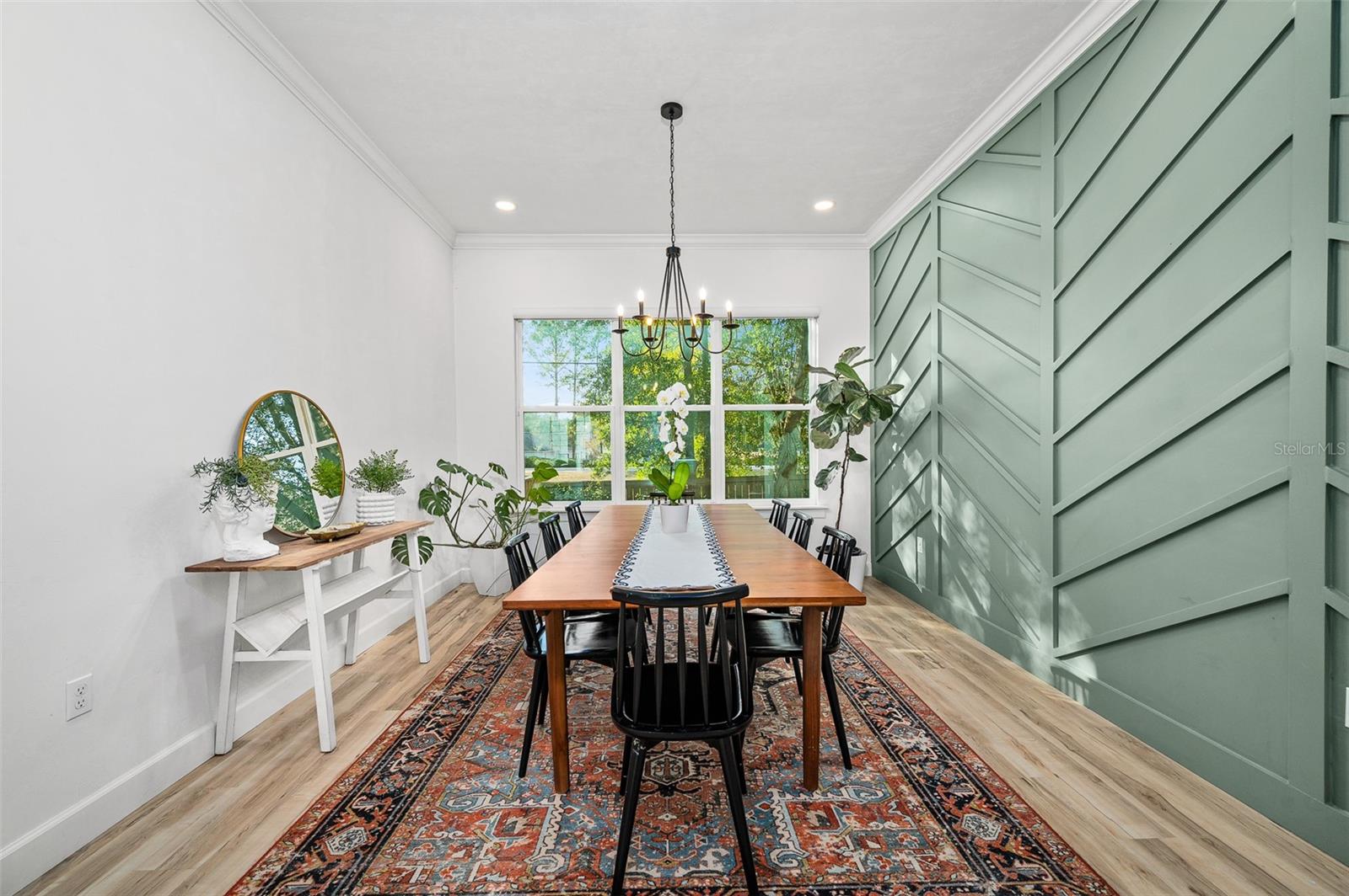 GLORIAS WAY - Residential