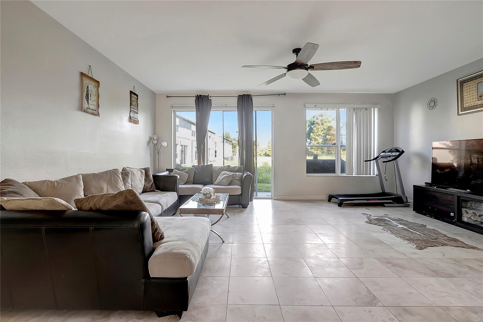 SEMINOLE PALMS AT LARGO - Residential