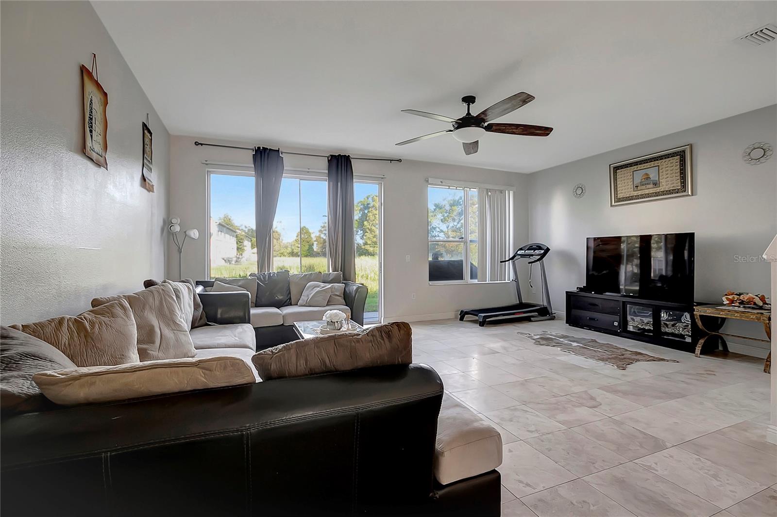 SEMINOLE PALMS AT LARGO - Residential