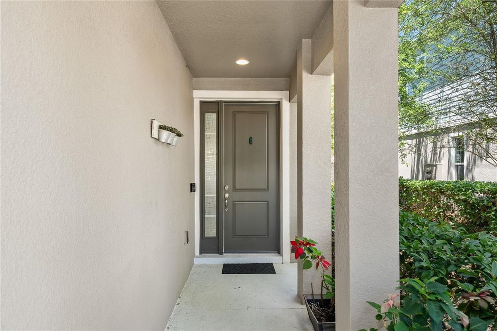 Photo of 572 Lake Wildmere Cove, Longwood, FL 32750 (MLS # S5138350)