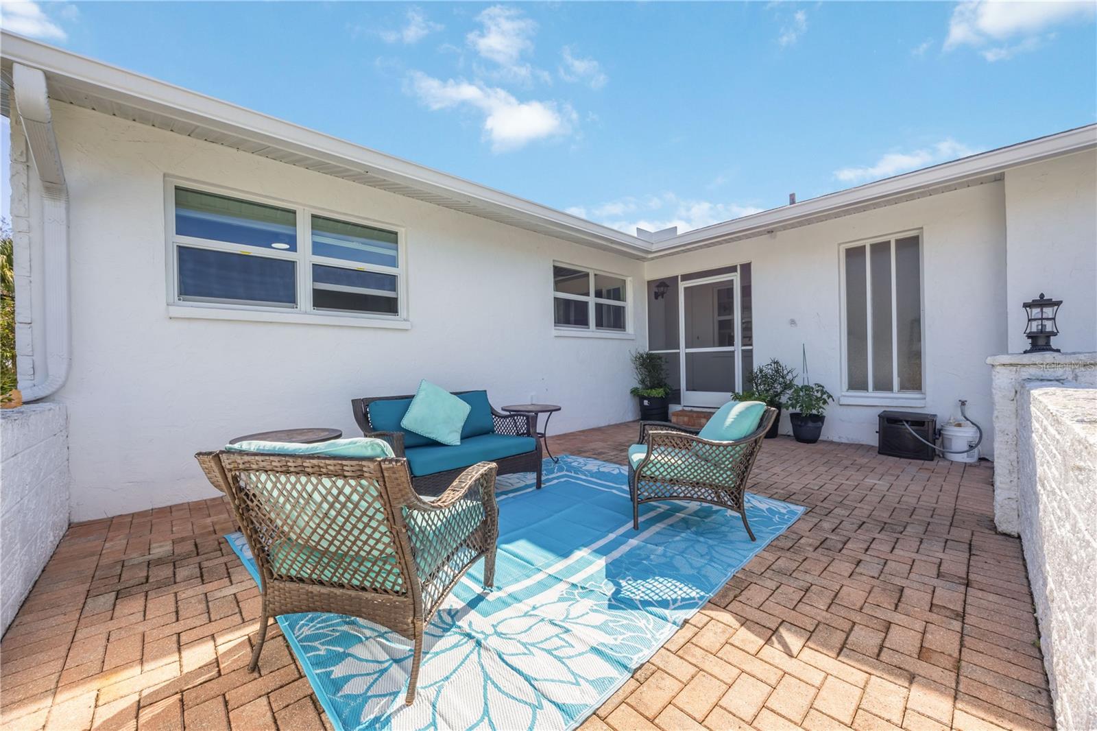 ROTONDA WEST OAKLAND HILLS - Residential