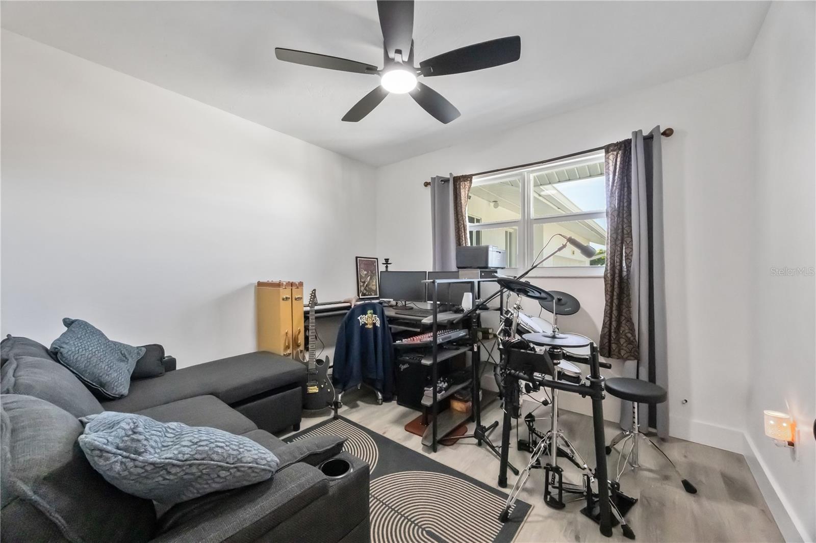 ROTONDA WEST OAKLAND HILLS - Residential