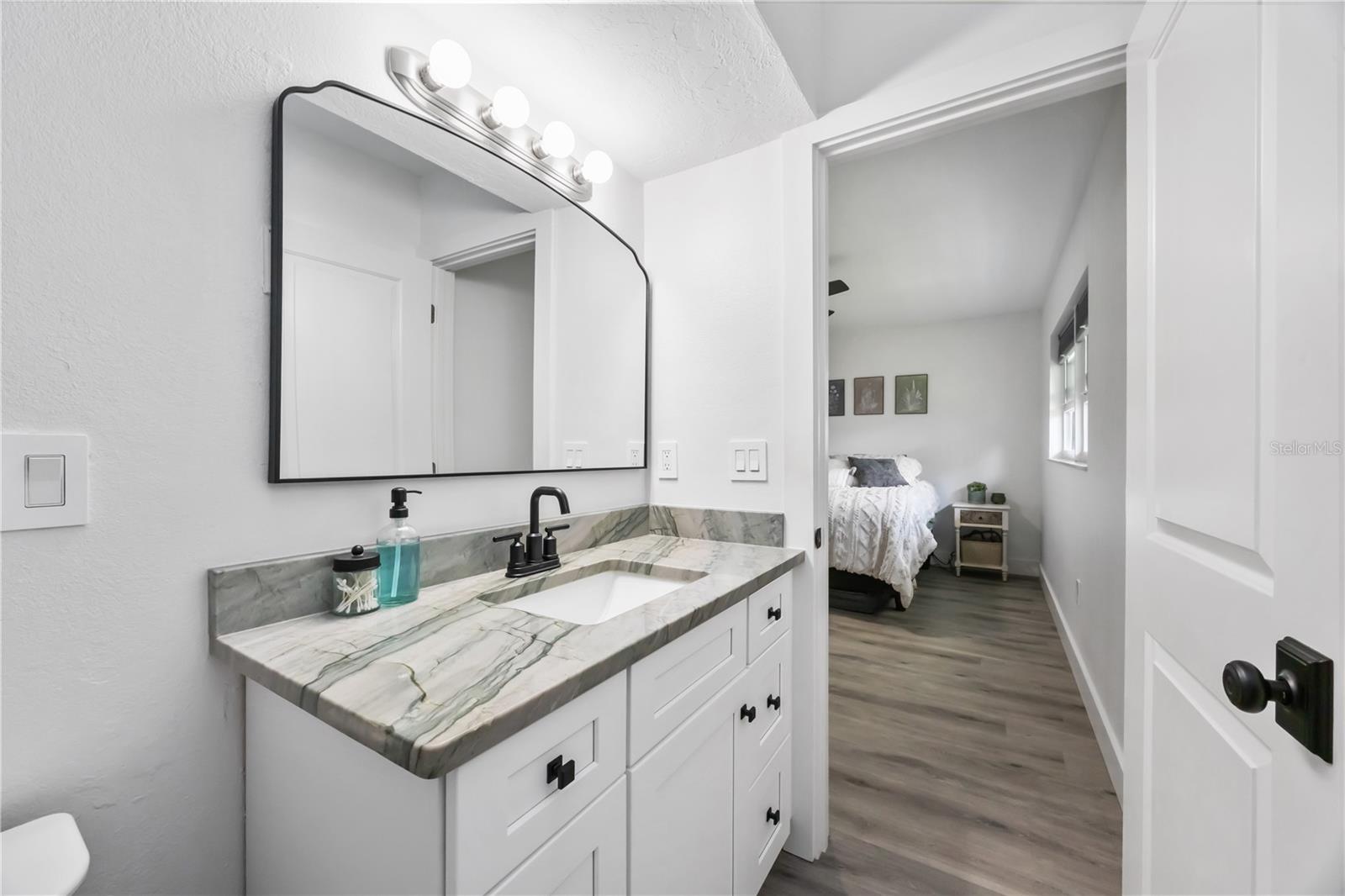 ROTONDA WEST OAKLAND HILLS - Residential