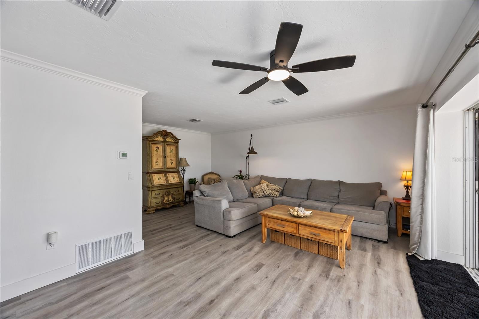 ROTONDA WEST OAKLAND HILLS - Residential