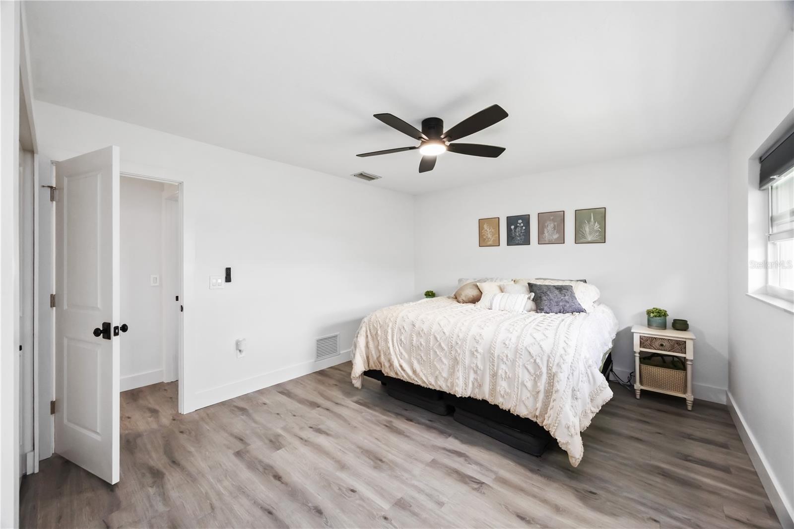 ROTONDA WEST OAKLAND HILLS - Residential