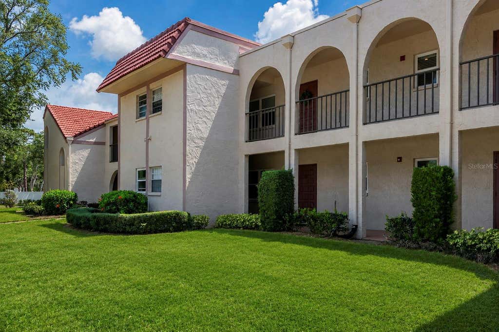 Photo of 9700 Starkey Road #325, Seminole, FL 33777 (MLS # TB8537273)
