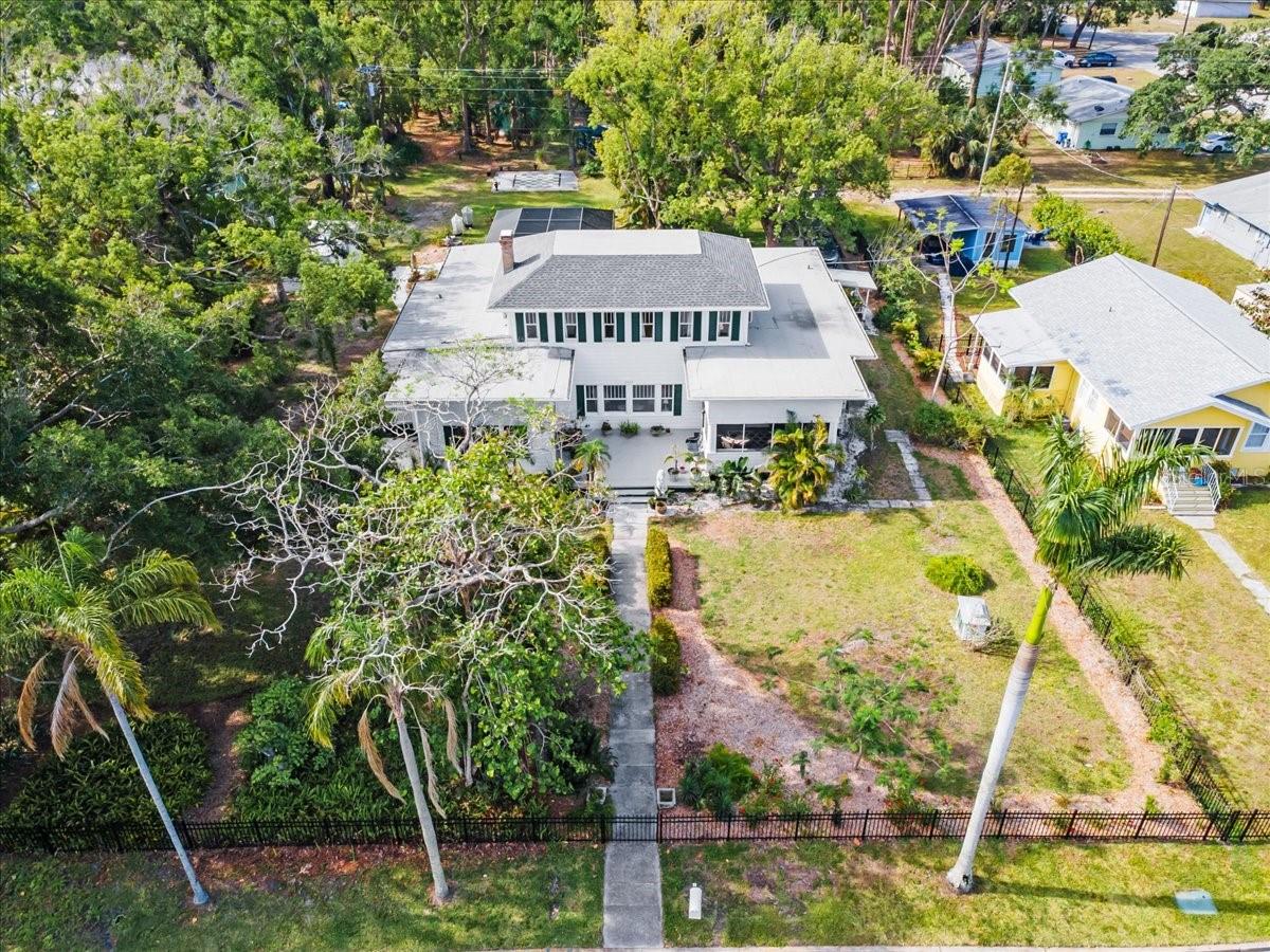 DR J C PELOTS ADD TO MANATEE - Residential