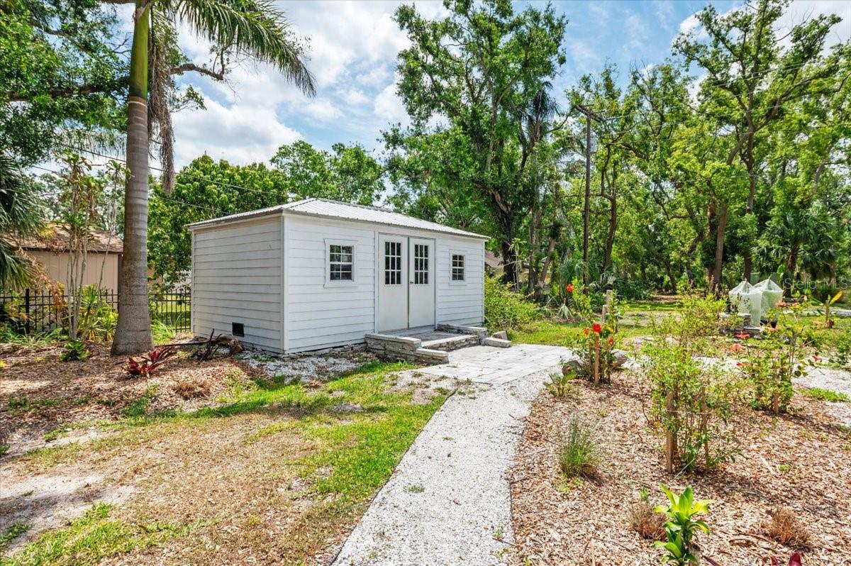 DR J C PELOTS ADD TO MANATEE - Residential