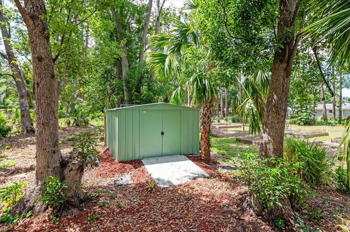 DR J C PELOTS ADD TO MANATEE - Residential