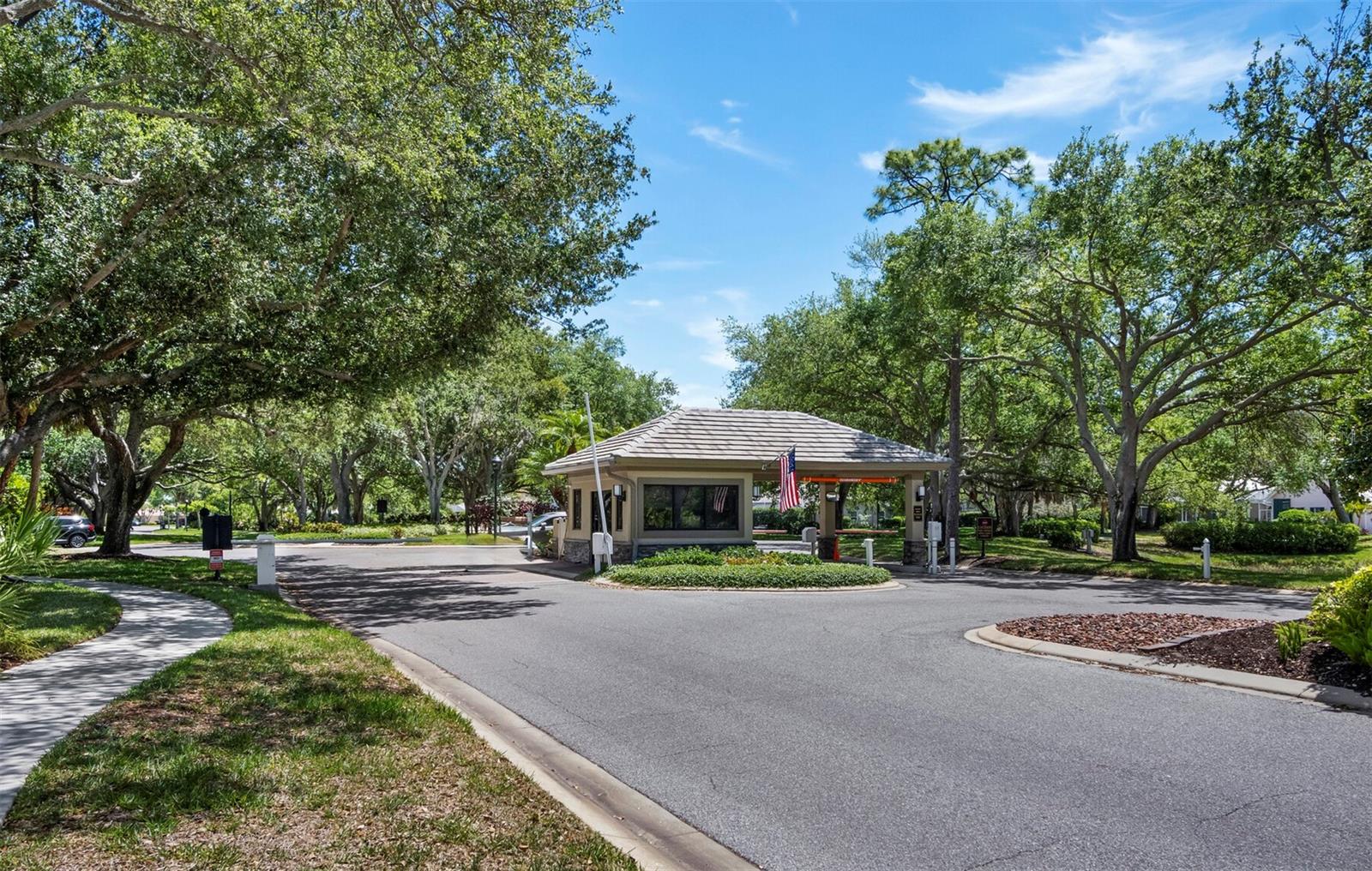 DEER CREEK - Residential