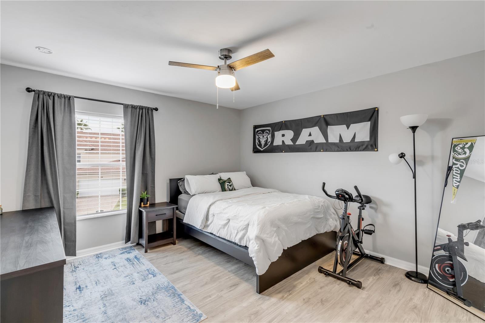PARKSIDE TOWNHOMES AT VENETIAN BAY - Residential
