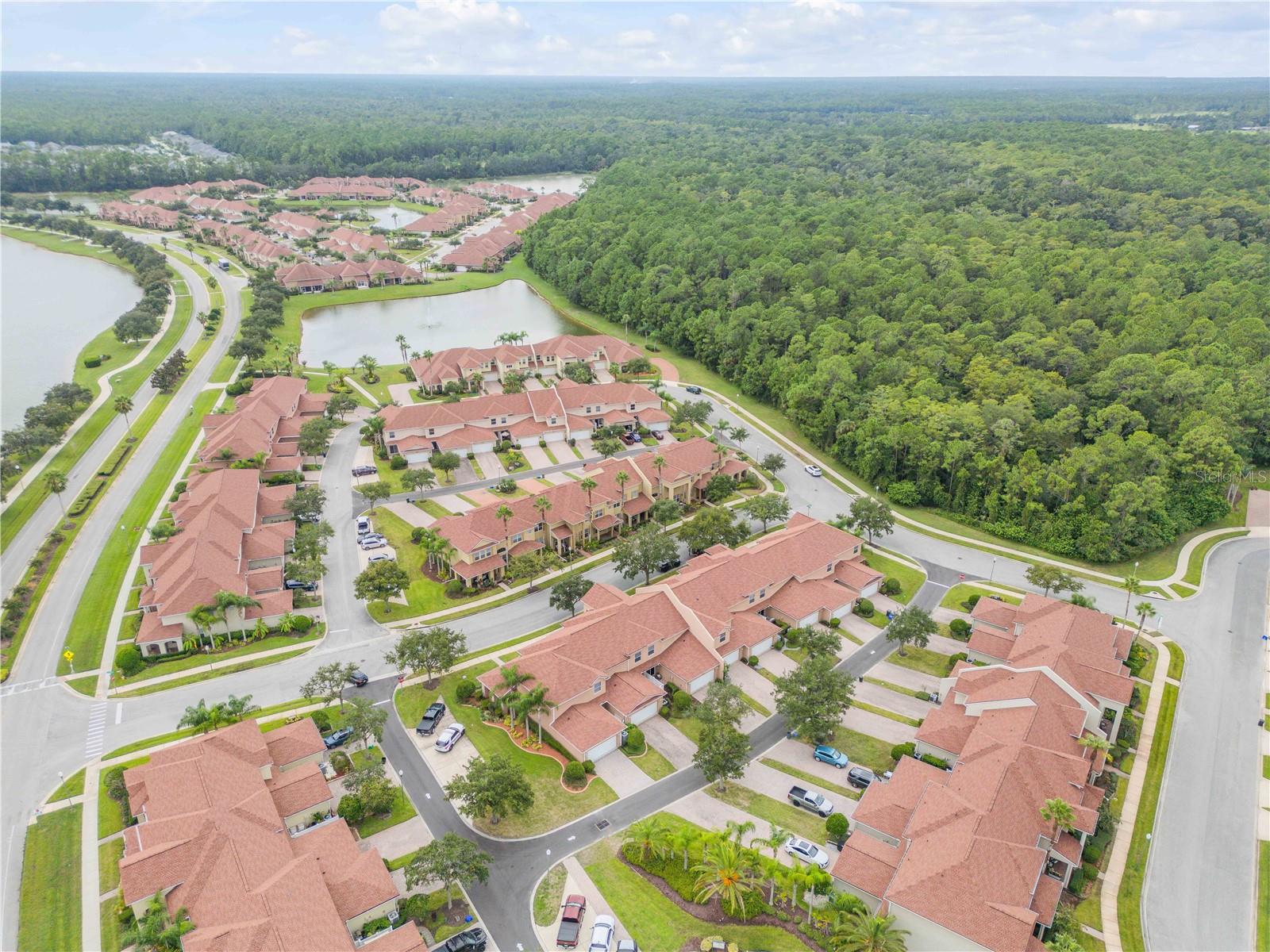 PARKSIDE TOWNHOMES AT VENETIAN BAY - Residential
