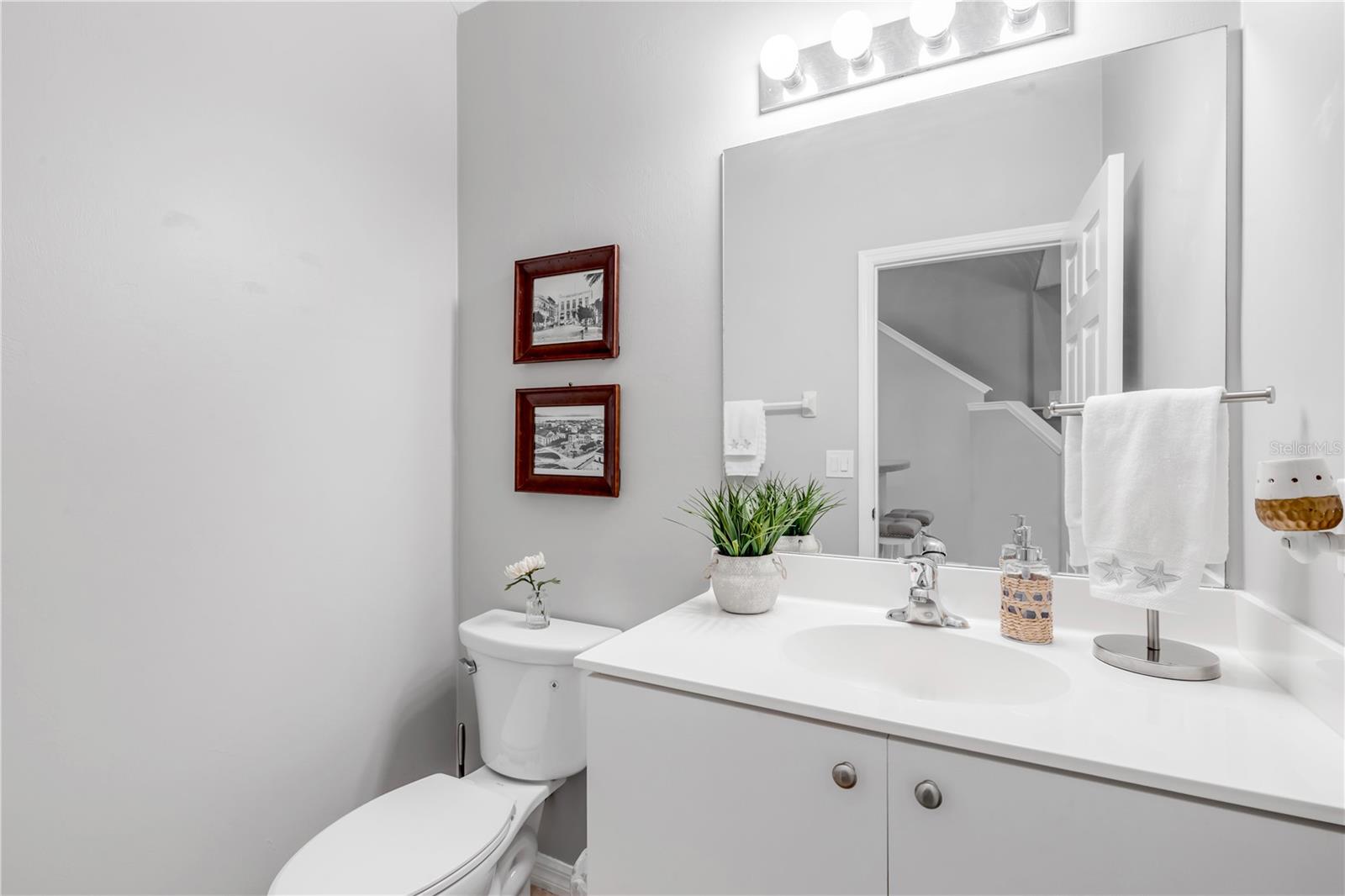 PARKSIDE TOWNHOMES AT VENETIAN BAY - Residential