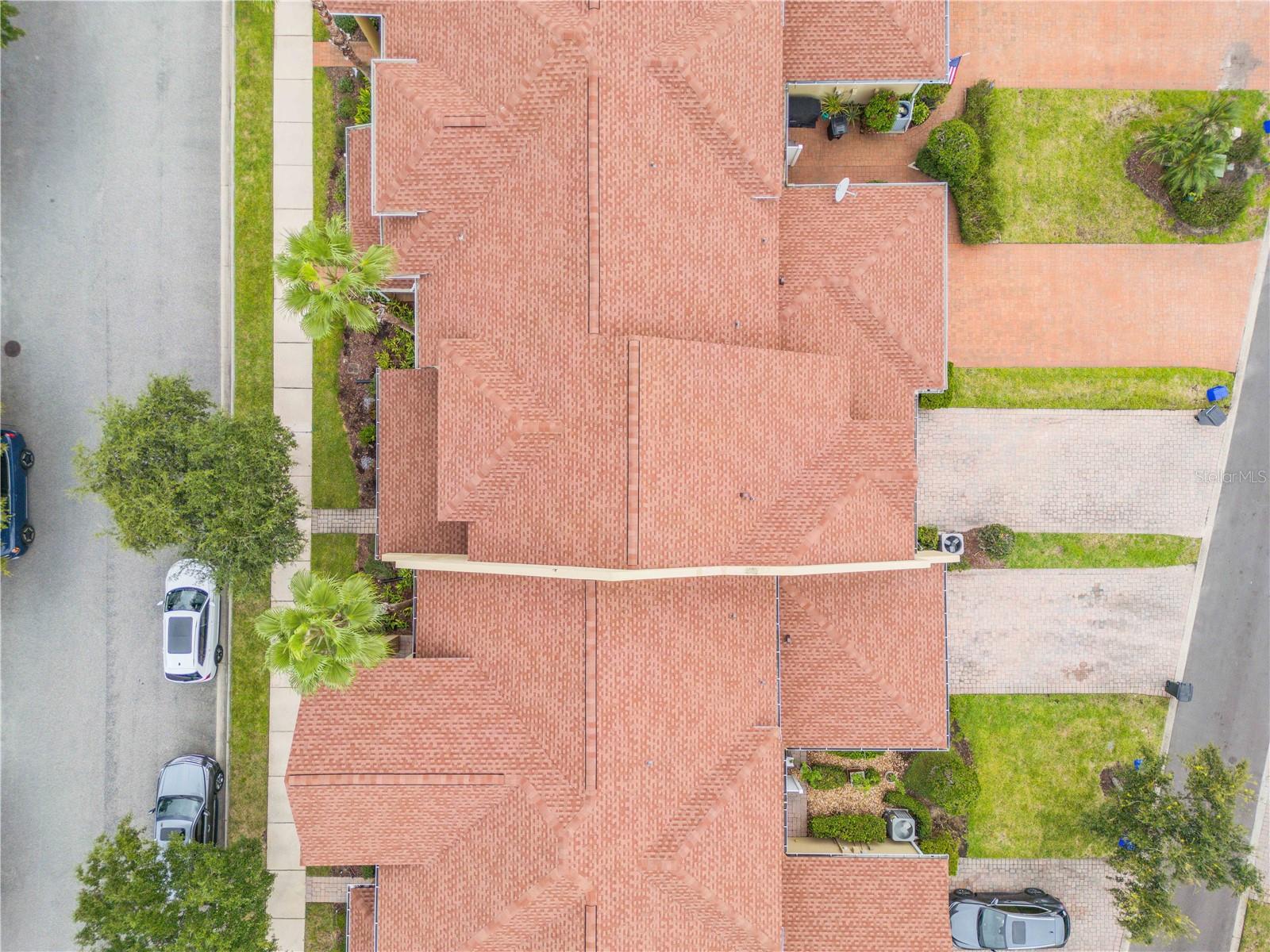 PARKSIDE TOWNHOMES AT VENETIAN BAY - Residential