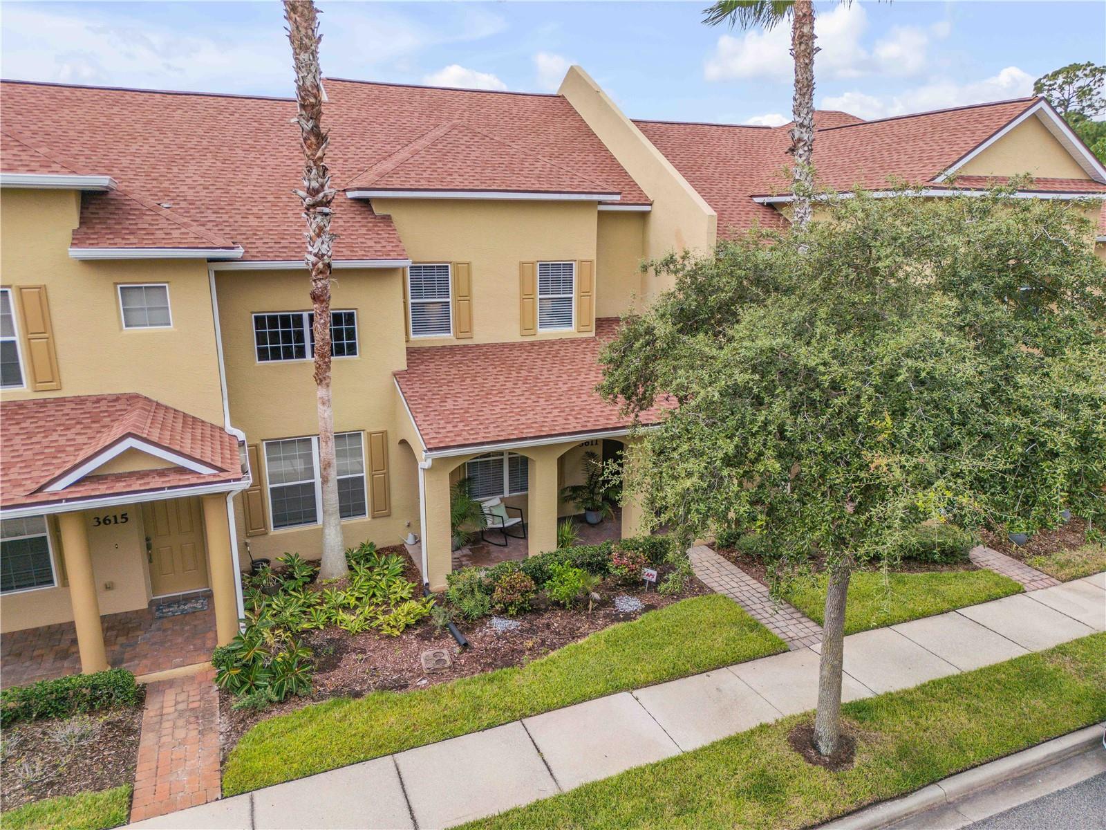 PARKSIDE TOWNHOMES AT VENETIAN BAY - Residential