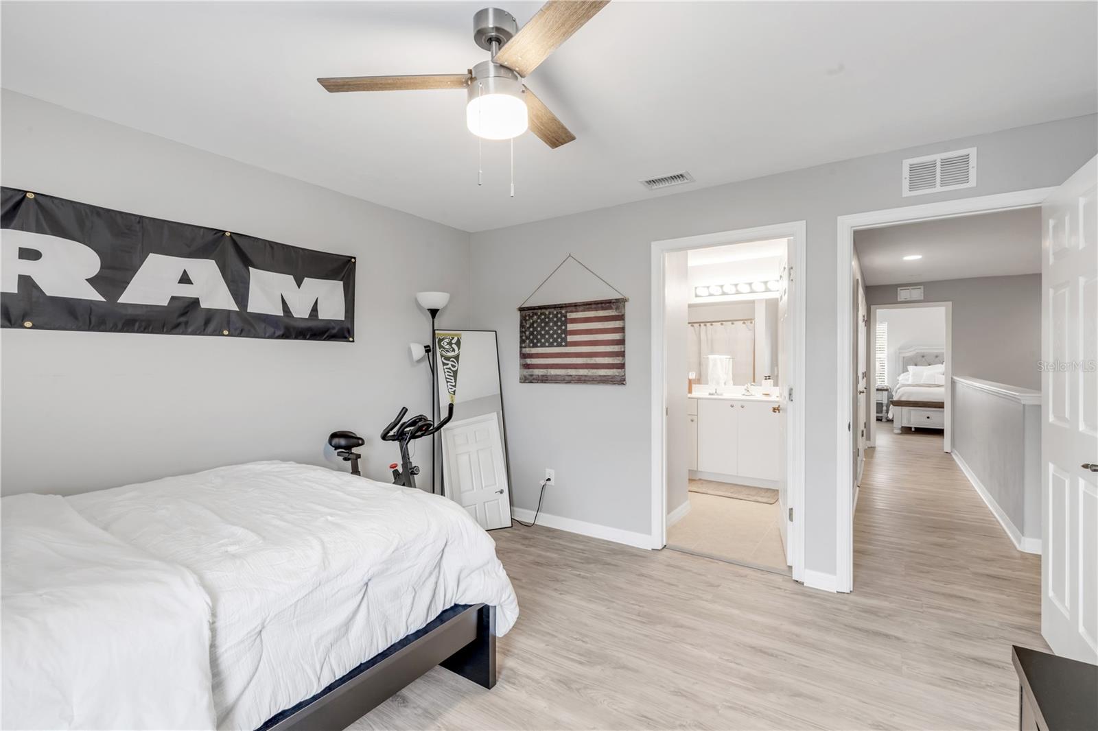 PARKSIDE TOWNHOMES AT VENETIAN BAY - Residential