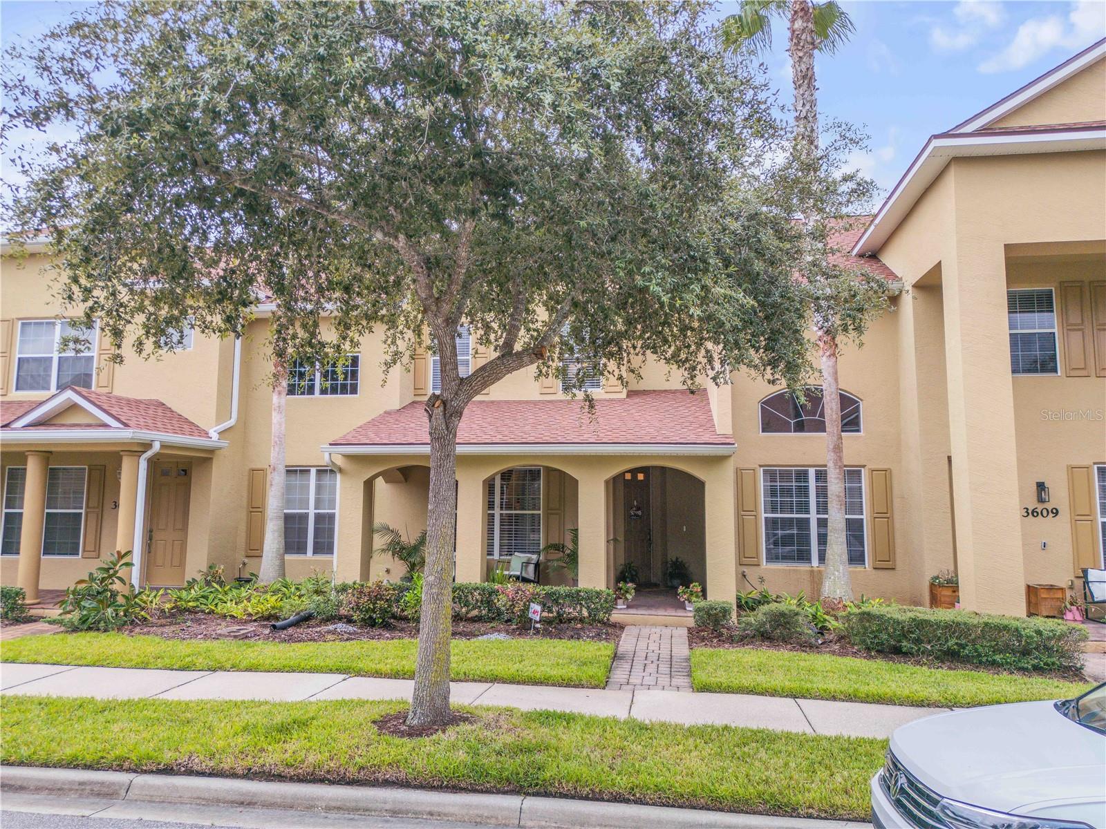 PARKSIDE TOWNHOMES AT VENETIAN BAY - Residential