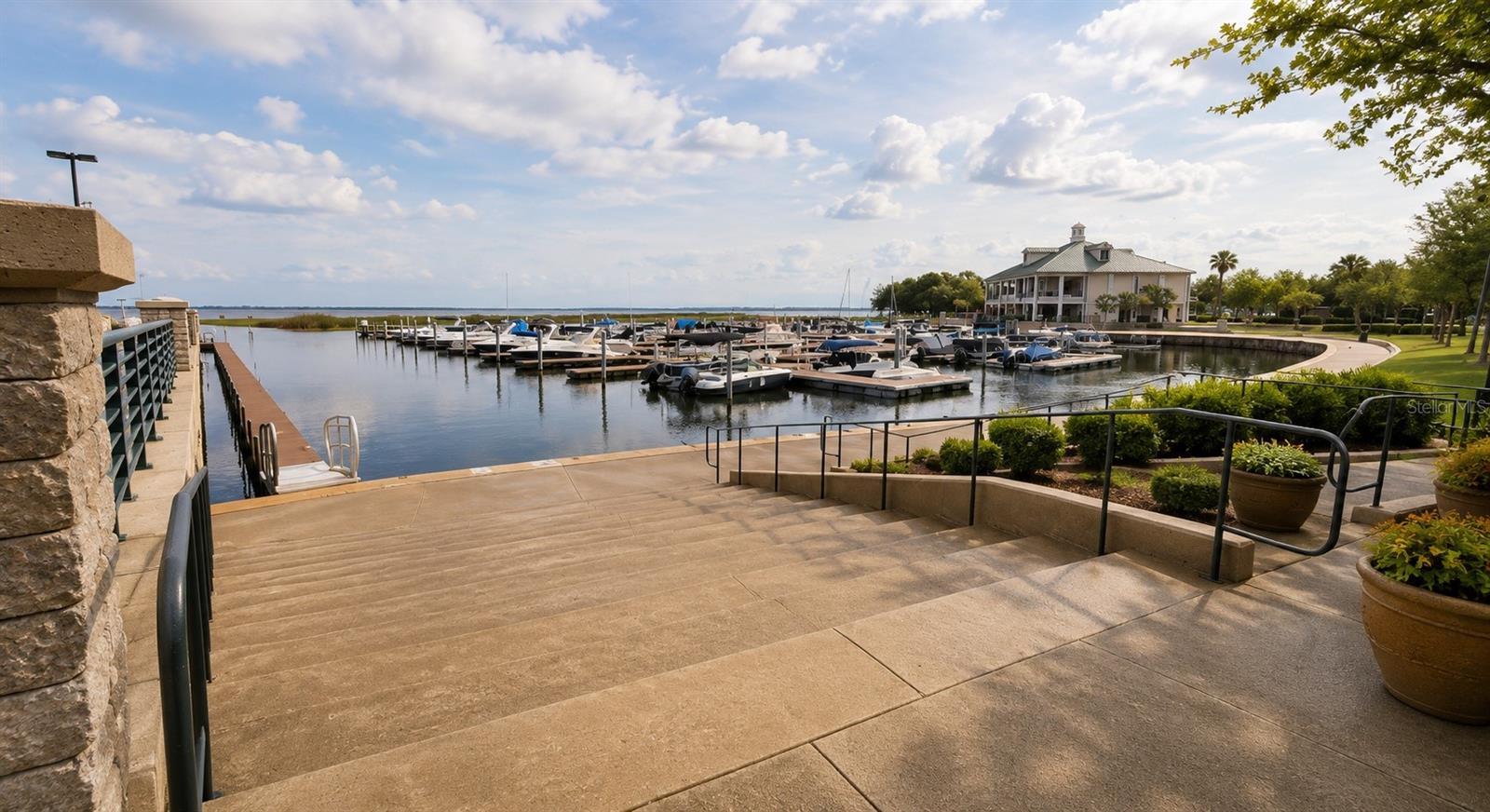 LAKE FRONT ADD TO TOWN OF ST CLOUD - Residential