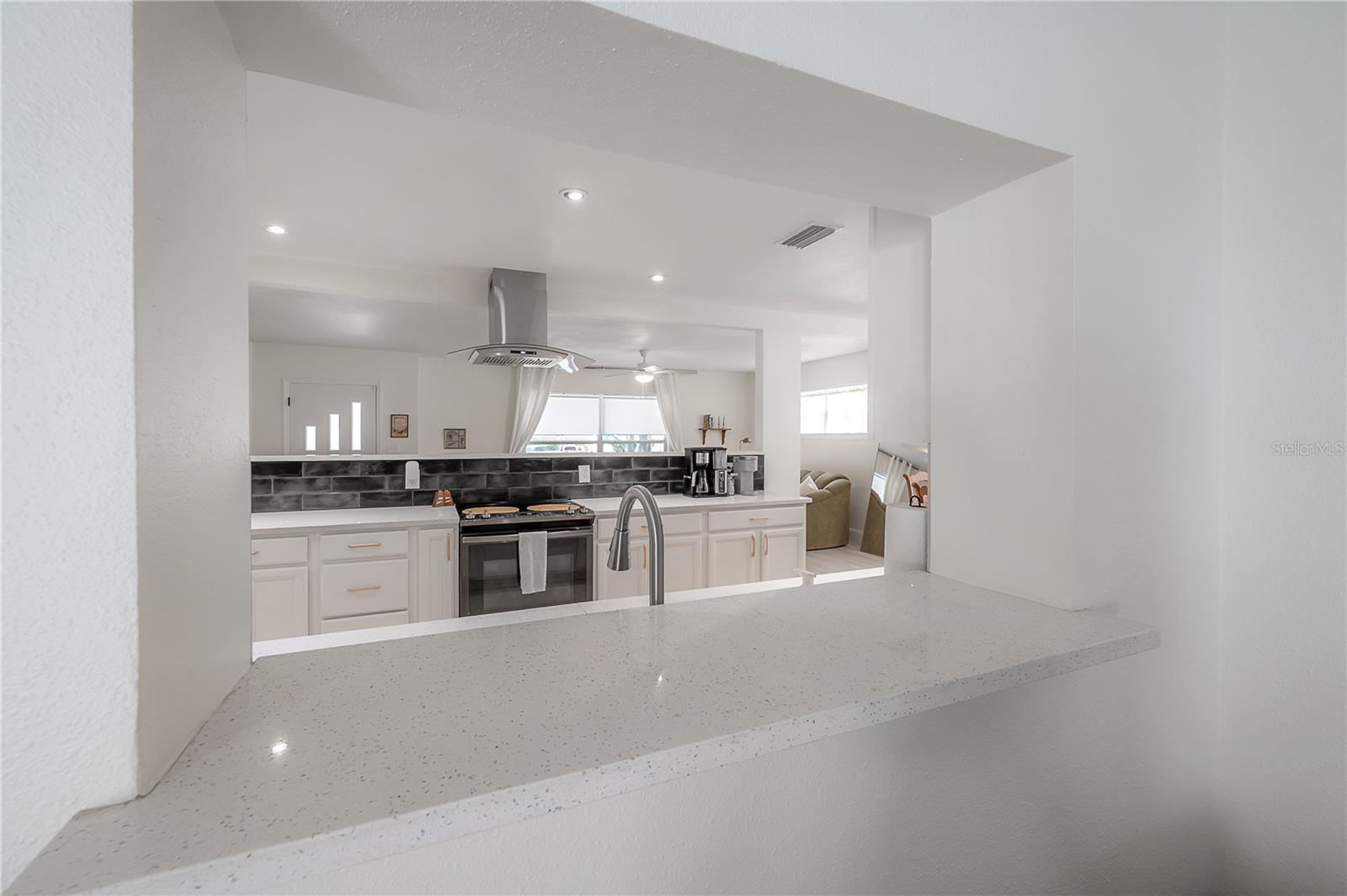 GOLFLAND OF TAMPAS NORTH SIDE - Residential