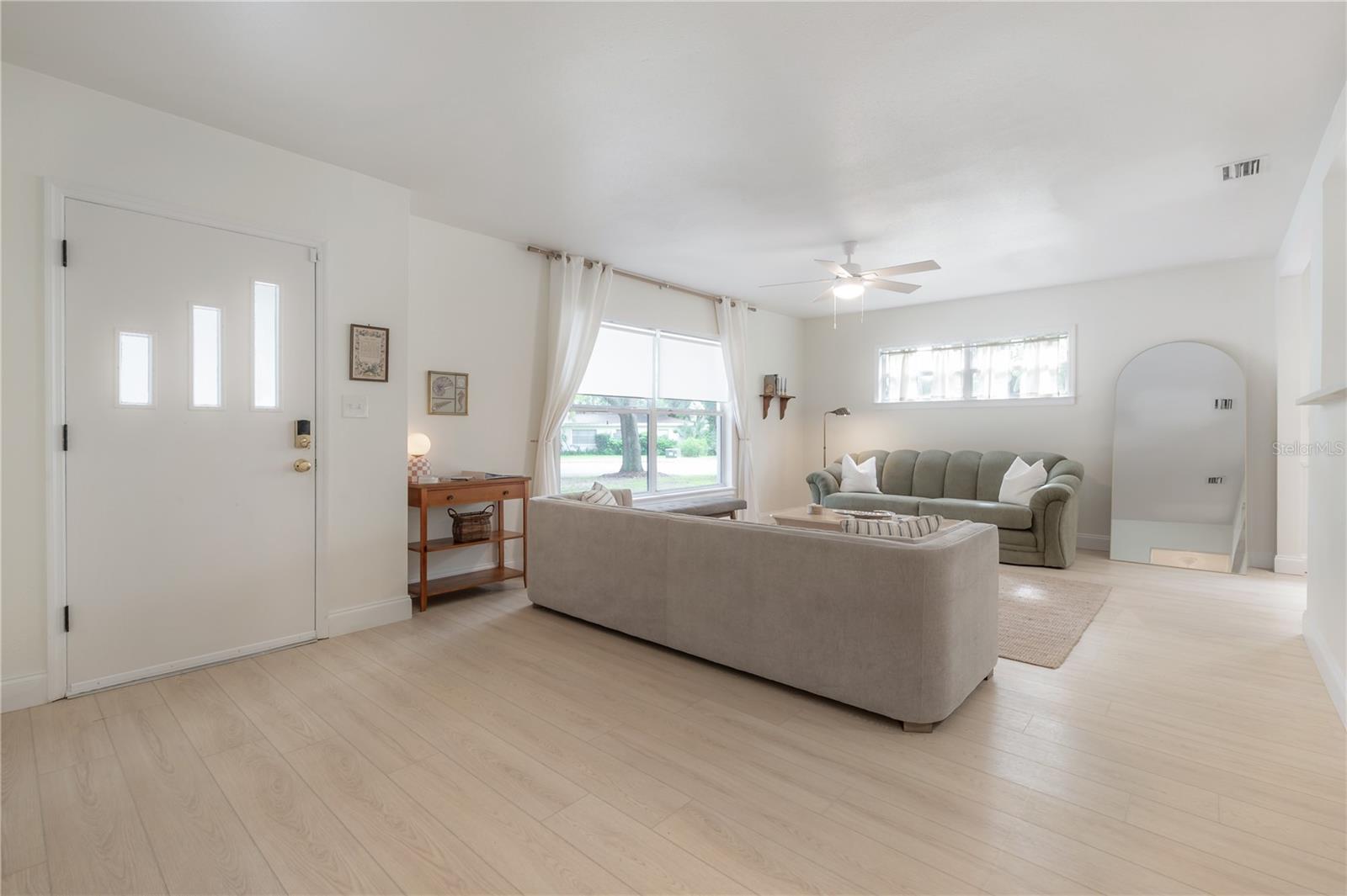 GOLFLAND OF TAMPAS NORTH SIDE - Residential