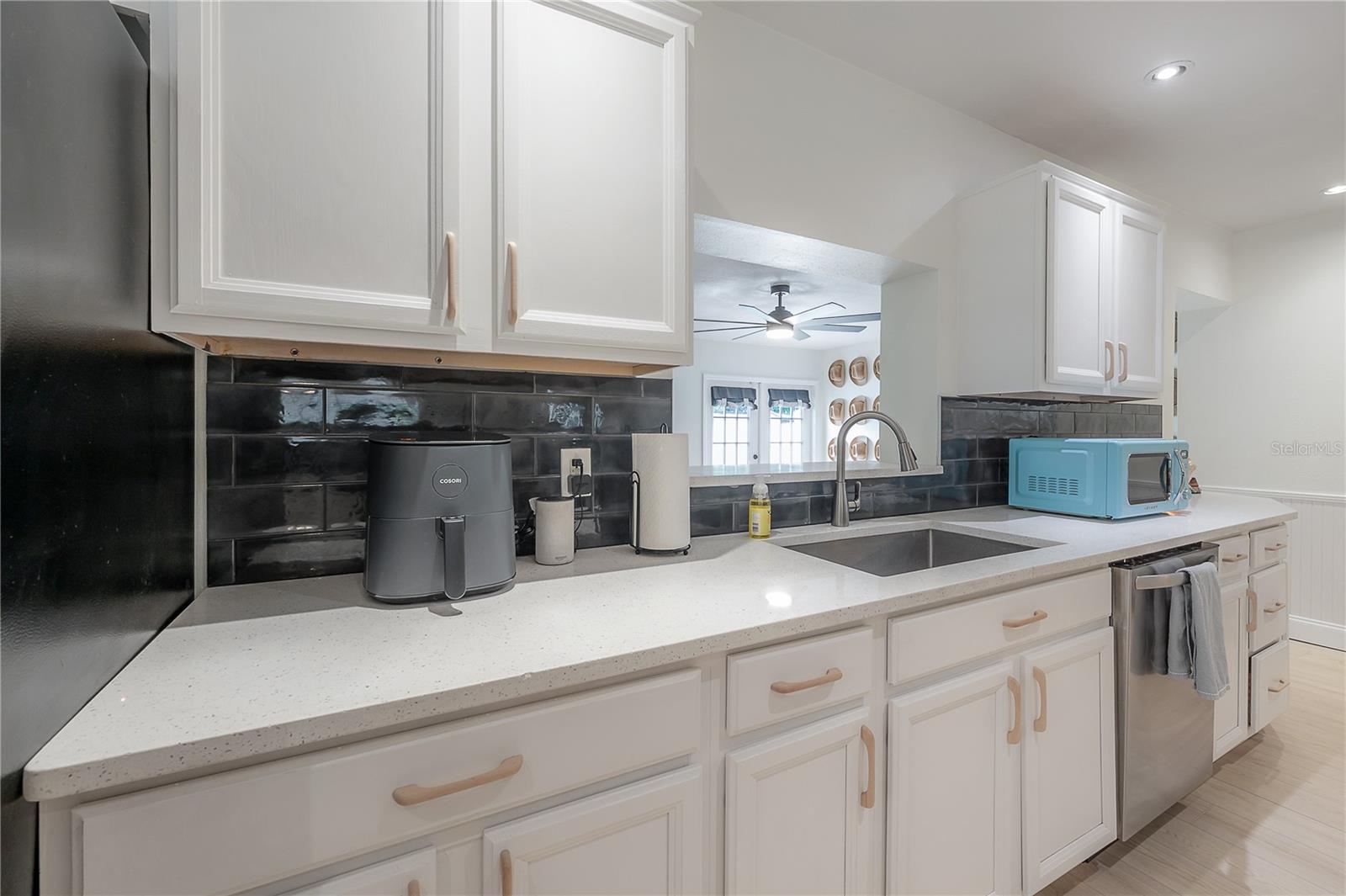 GOLFLAND OF TAMPAS NORTH SIDE - Residential