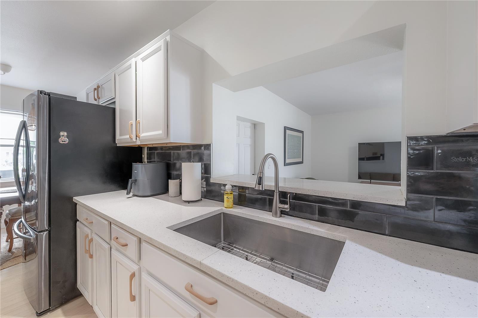 GOLFLAND OF TAMPAS NORTH SIDE - Residential