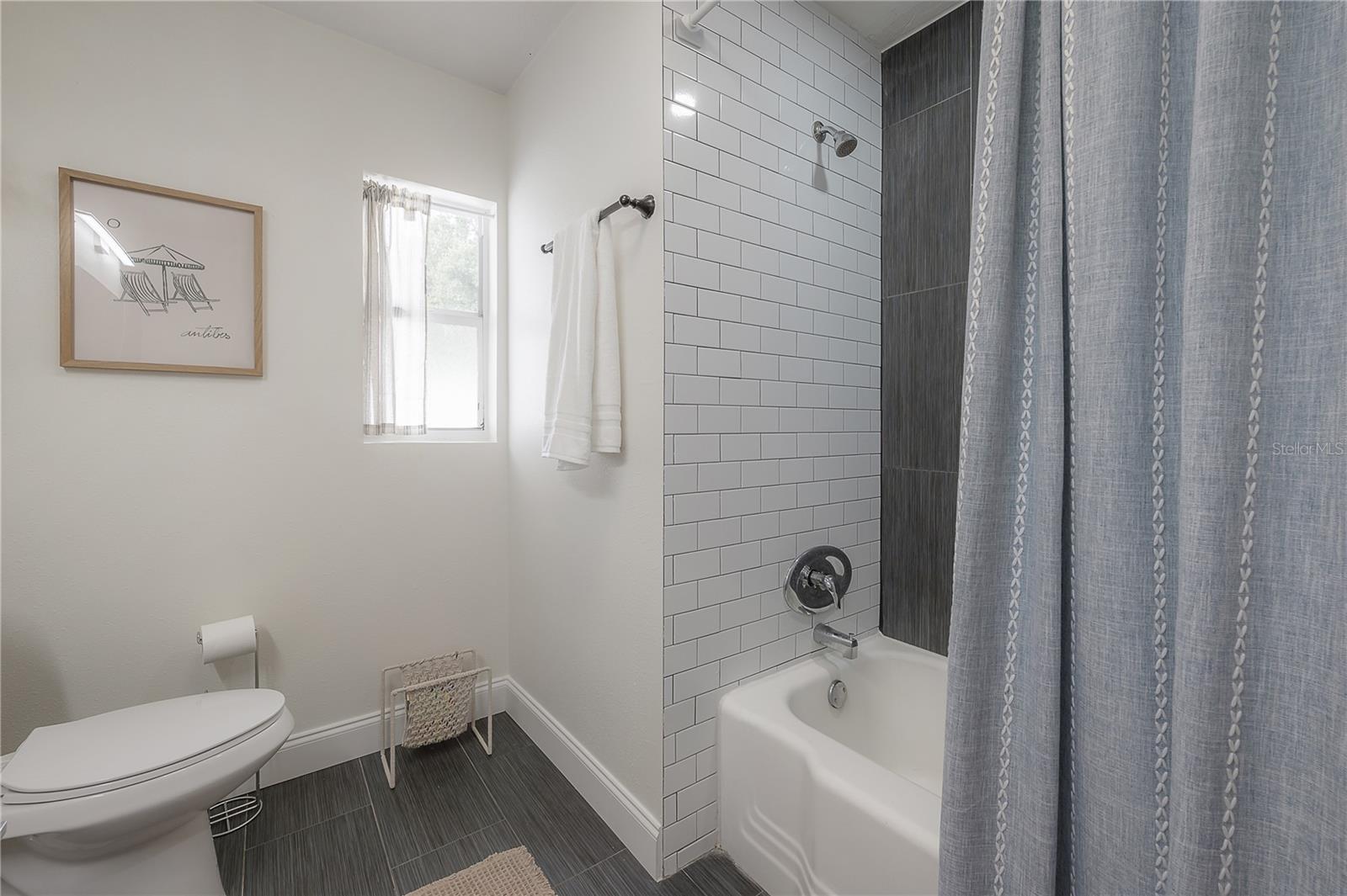 GOLFLAND OF TAMPAS NORTH SIDE - Residential