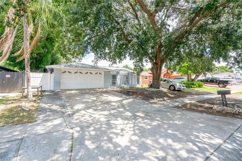 Photo of 7003 Fountain Avenue, Tampa, FL 33634 (MLS # TB8503710)