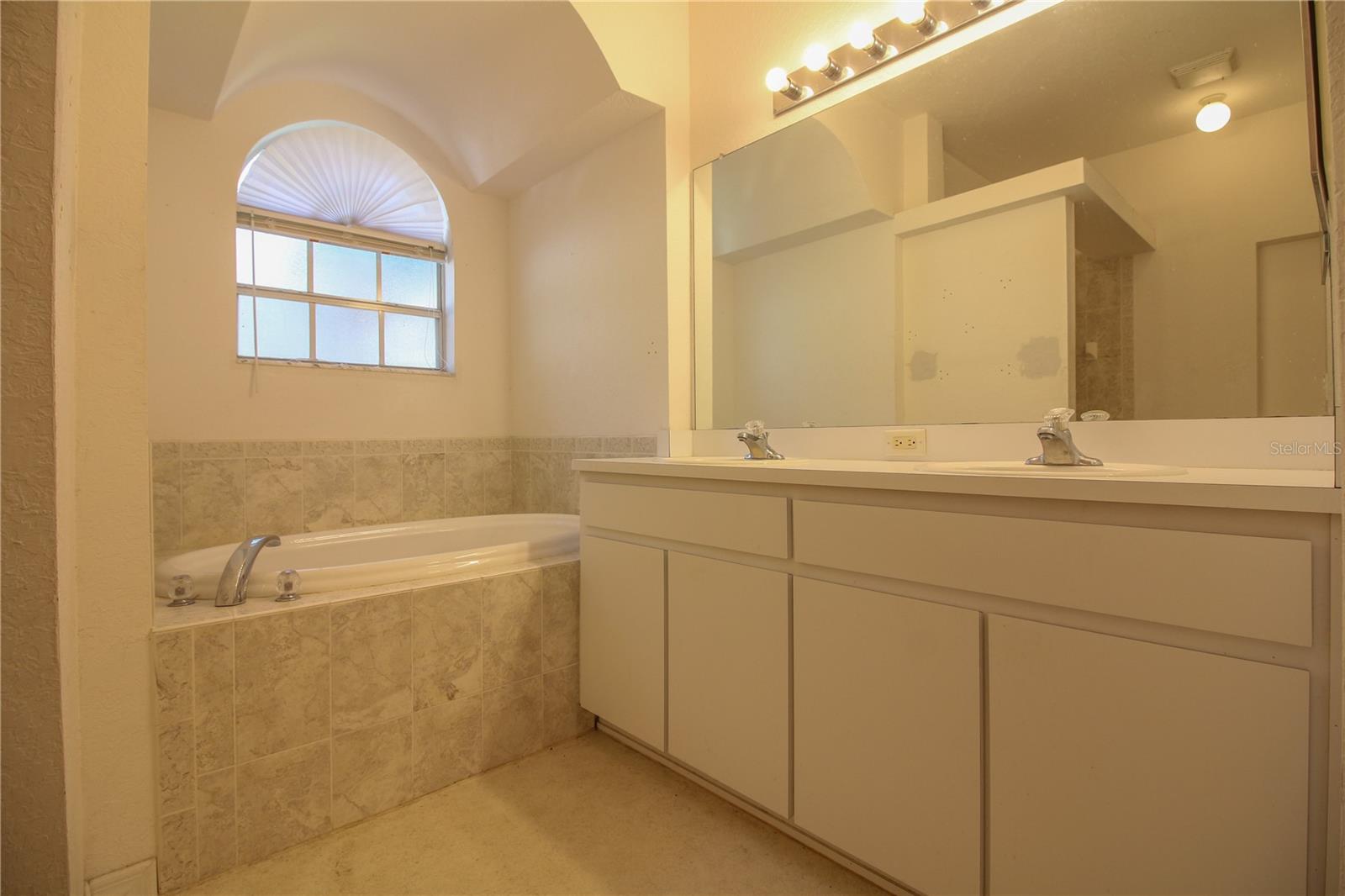 NORTHSIDE ESTATES - Residential