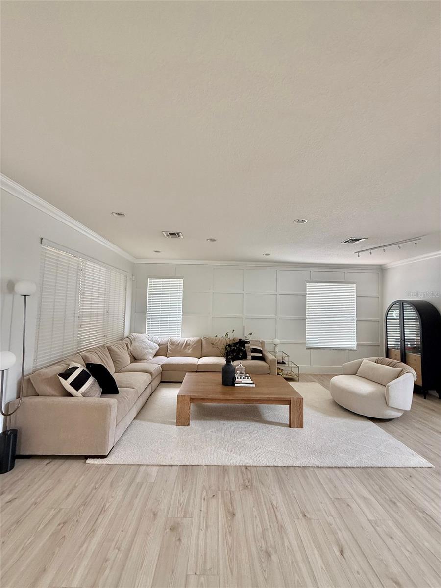 1031 CINNAMON FERN COURT