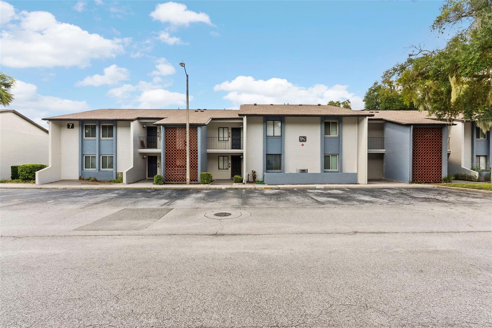 7 ESCONDIDO CIRCLE 67