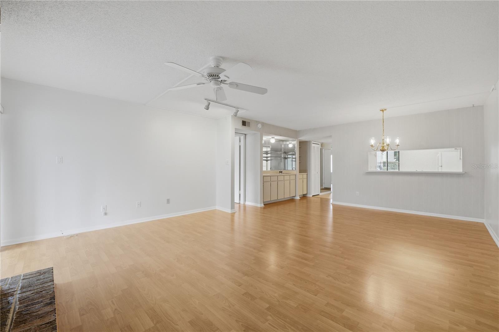 ESCONDIDO SEC 6 - Residential