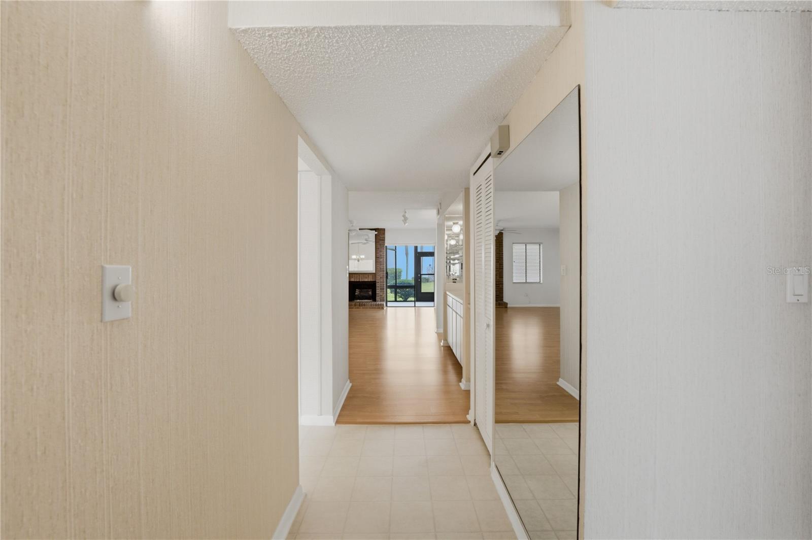7 ESCONDIDO CIRCLE 67