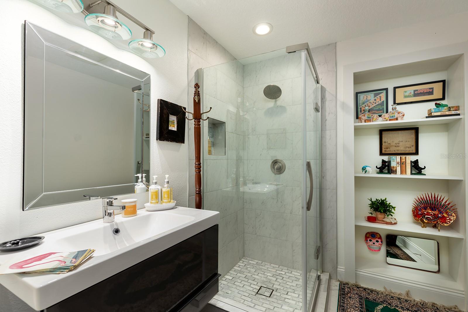 EATON PARK - Residential