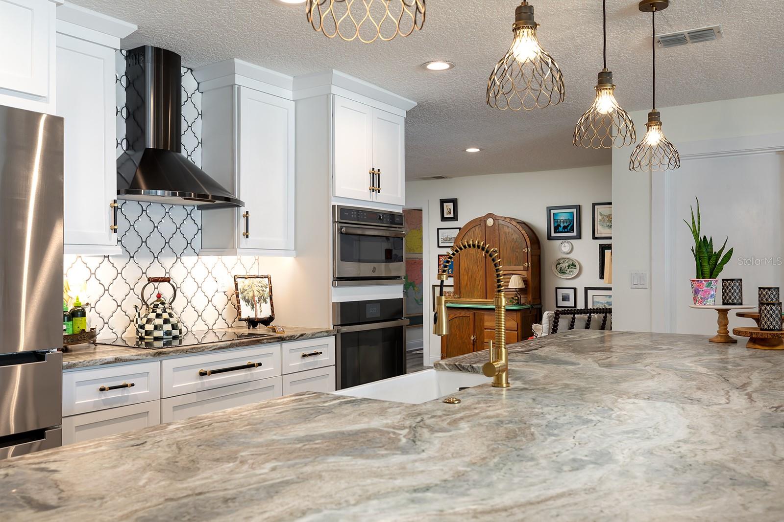 EATON PARK - Residential