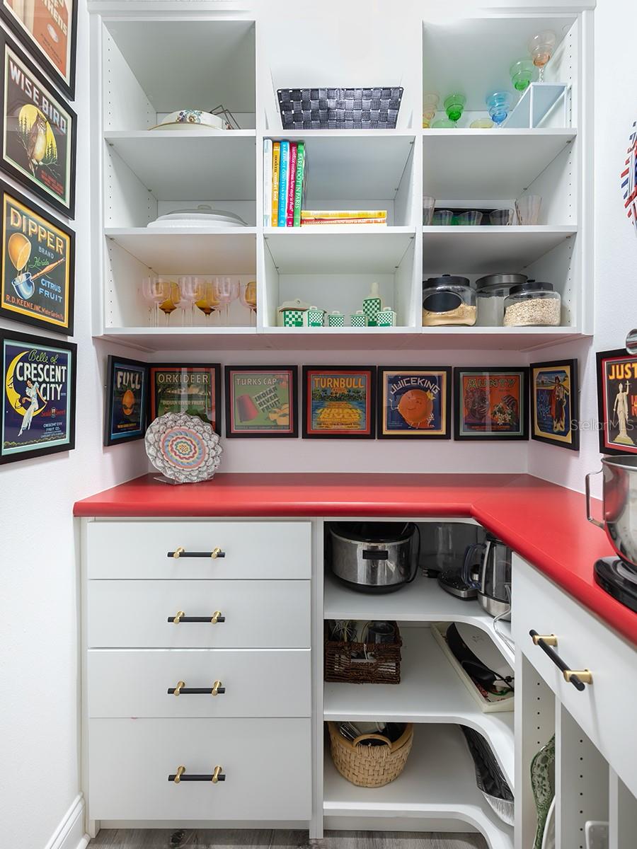 EATON PARK - Residential