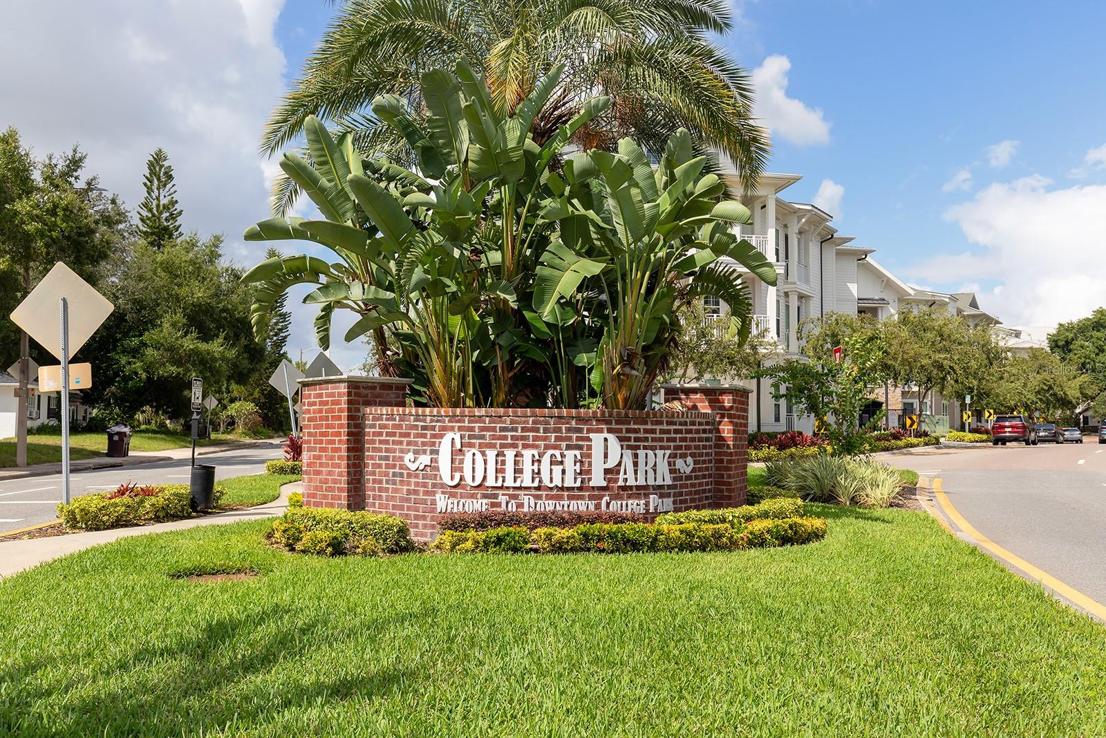 EATON PARK - Residential