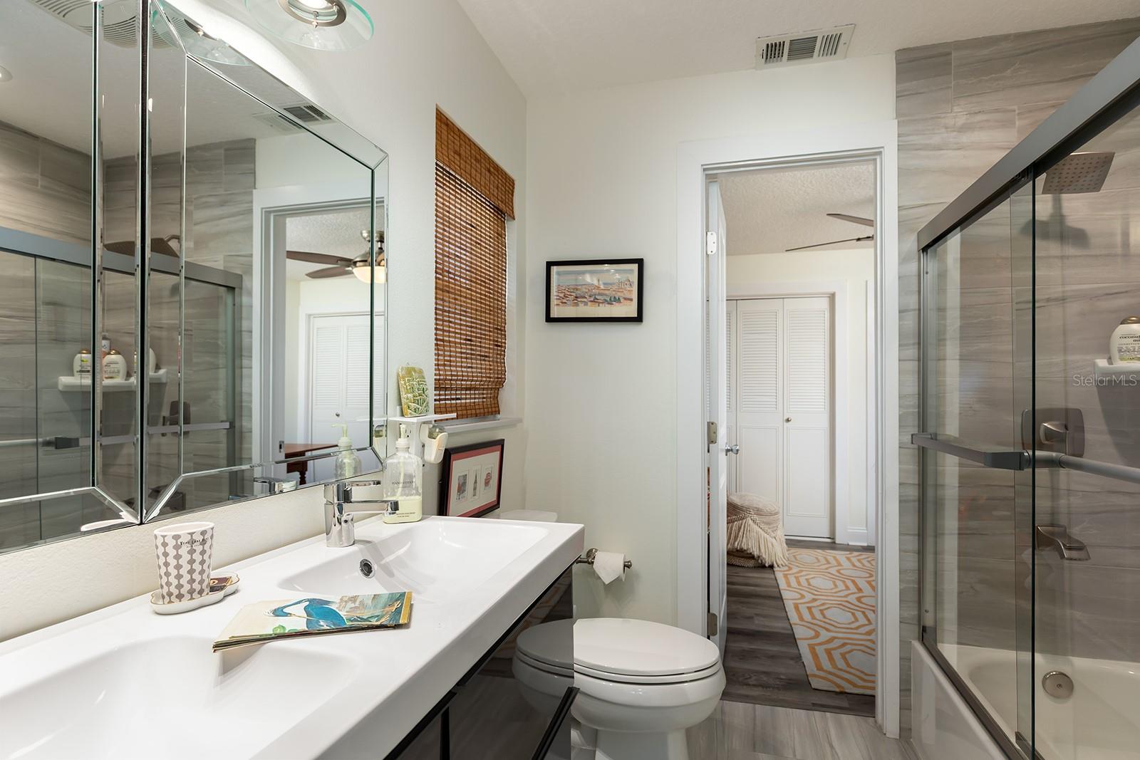 EATON PARK - Residential