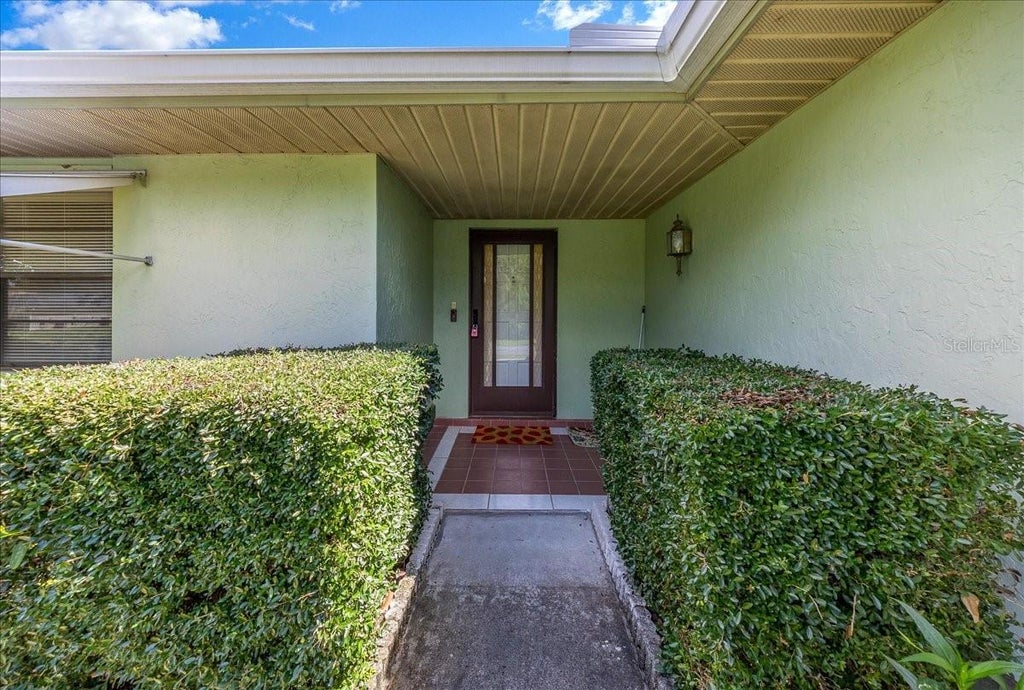 Photo of 17371 SW 26th Terrace Road, Ocala, FL 34473 (MLS # OM731037)