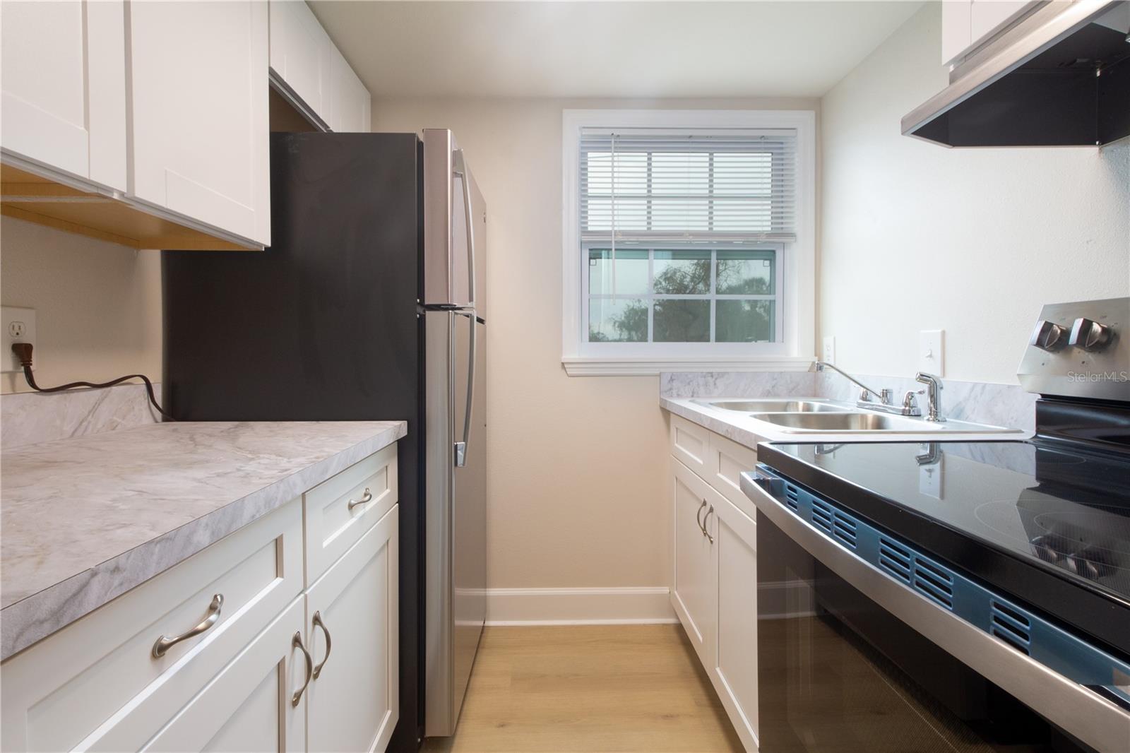 JAMESTOWN CONDO - Residential