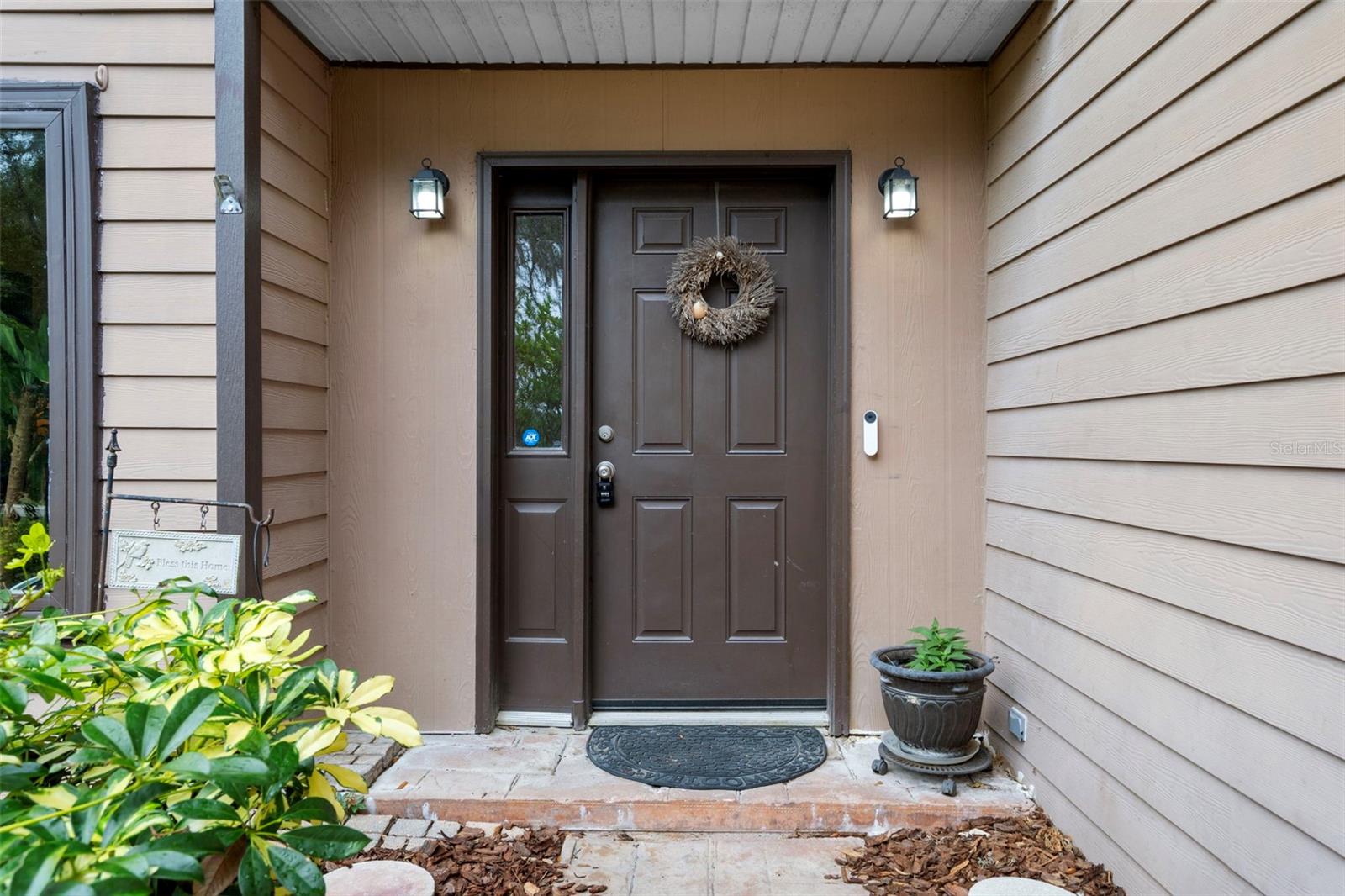 15839 POWERLINE ROAD