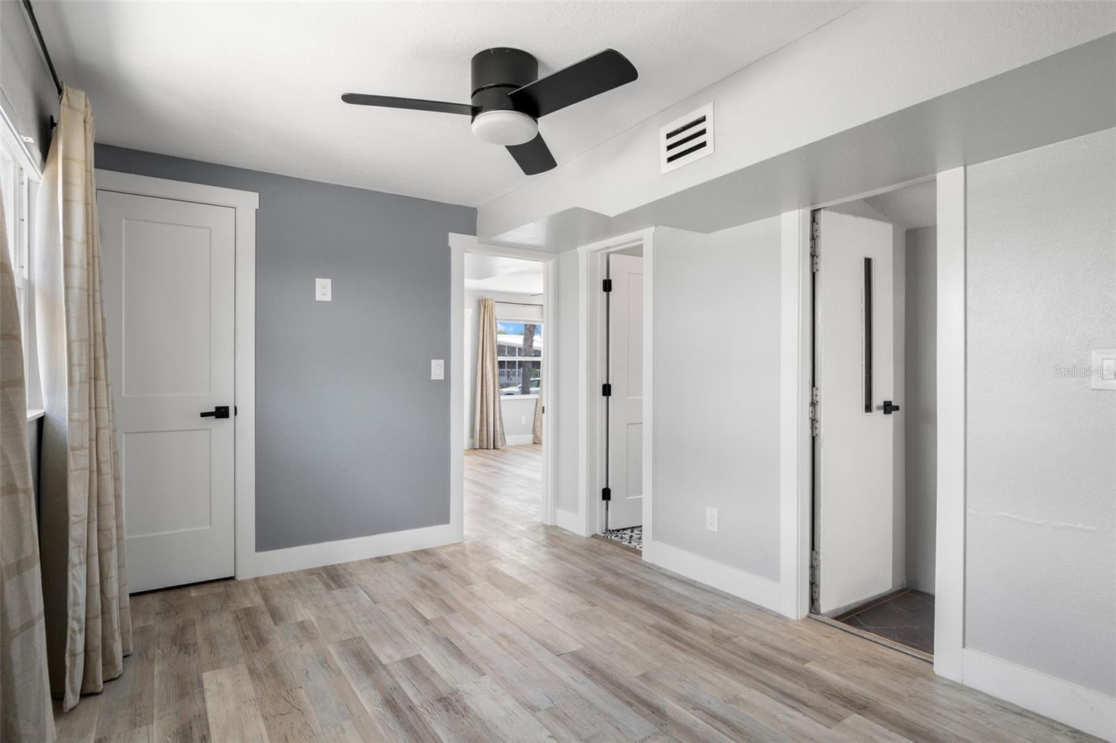 REGENCY COVE A COOPERATIVE - Residential