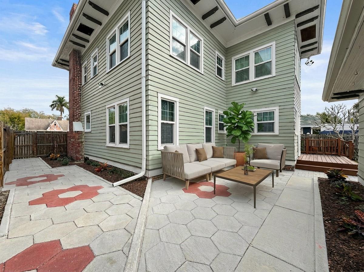 NORTH BAY HEIGHTS - Residential