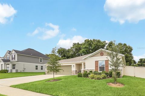 A home in APOPKA