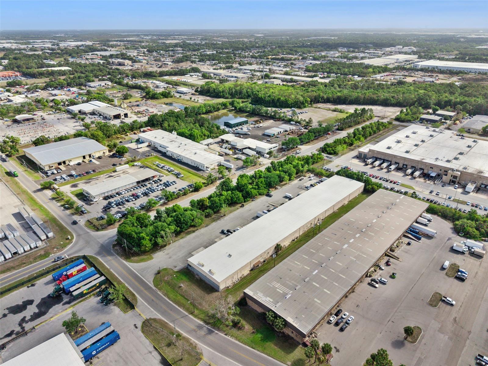 PARKWAY DISTIBUTION CENTER CONDO PH 02 - Commercial Sale