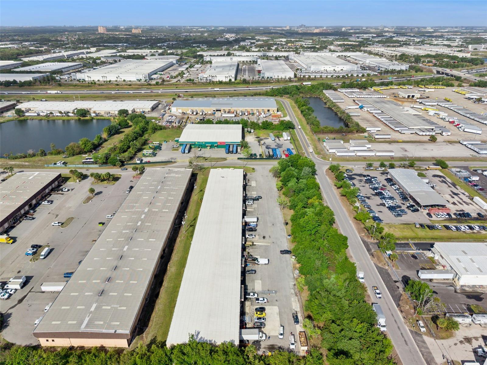 PARKWAY DISTIBUTION CENTER CONDO PH 02 - Commercial Sale