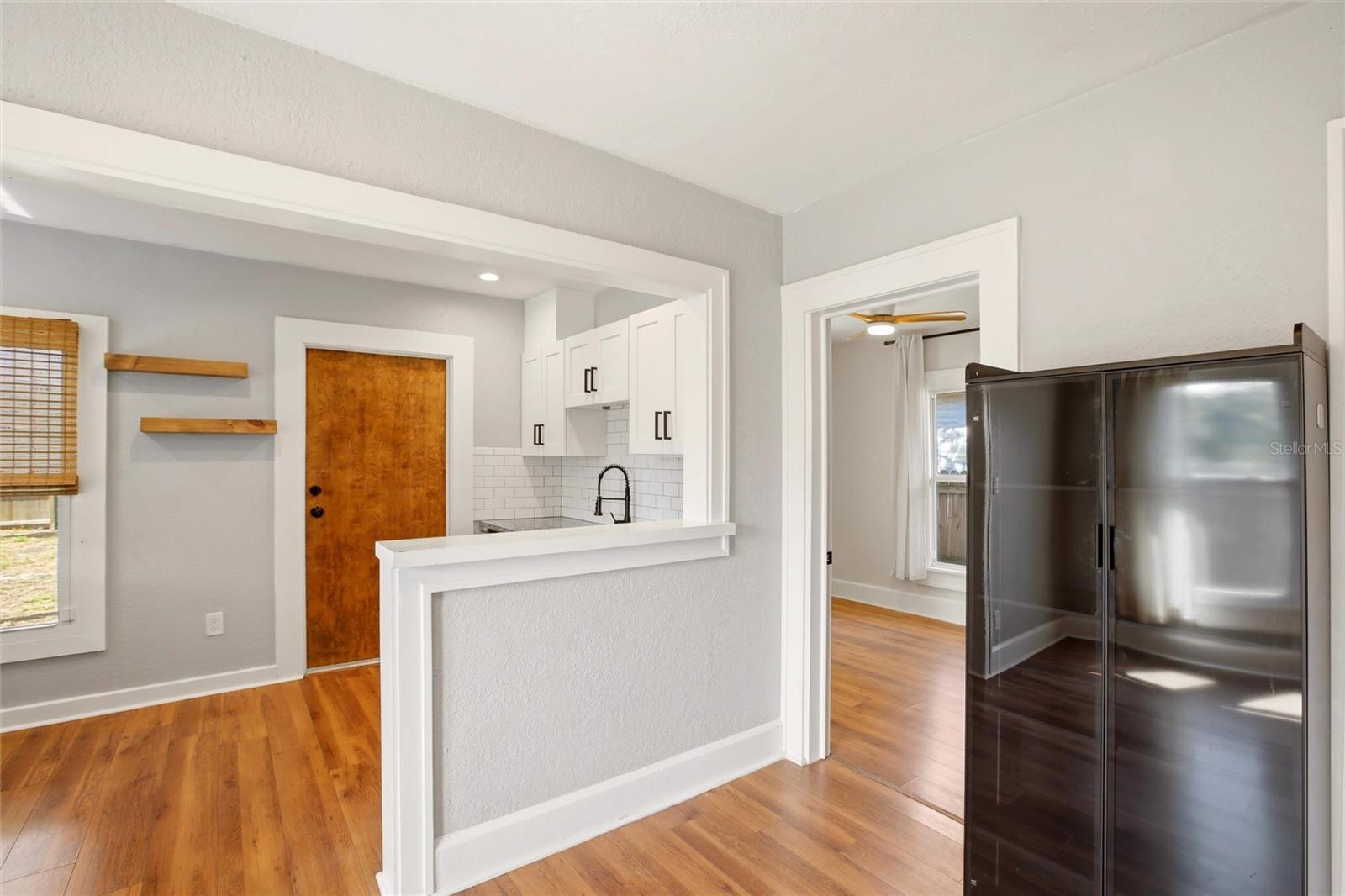 SHADOW LAWN - Residential