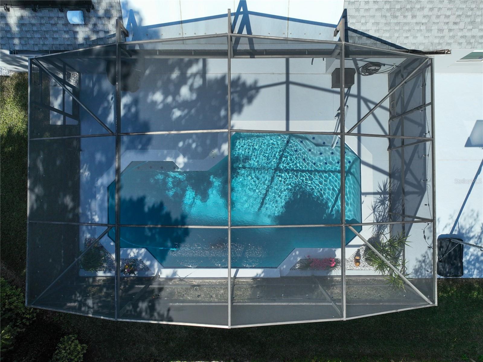 1918 SMOKETREE CIRCLE