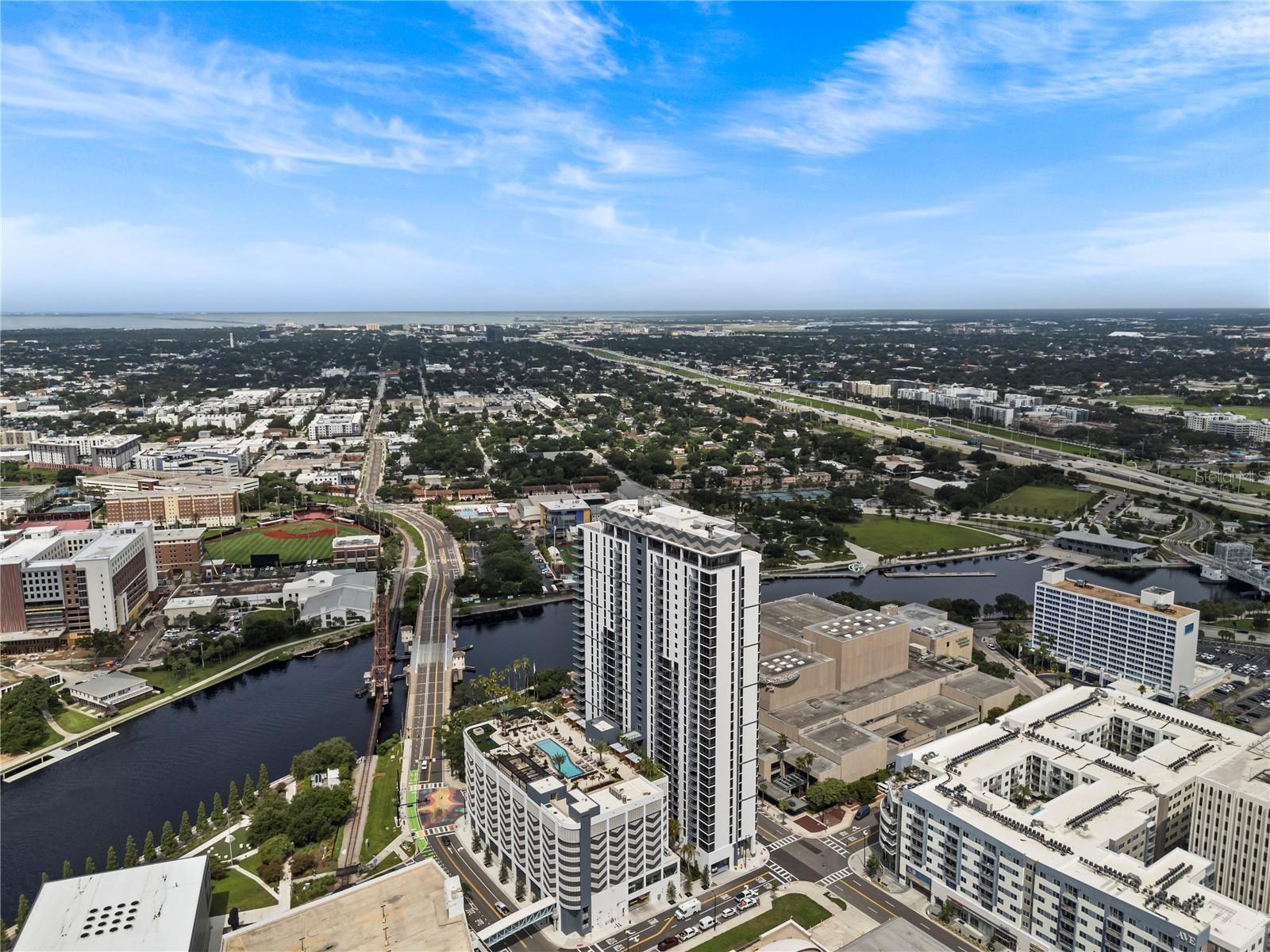 CLARKE'S SUB - AER TAMPA - Residential Lease