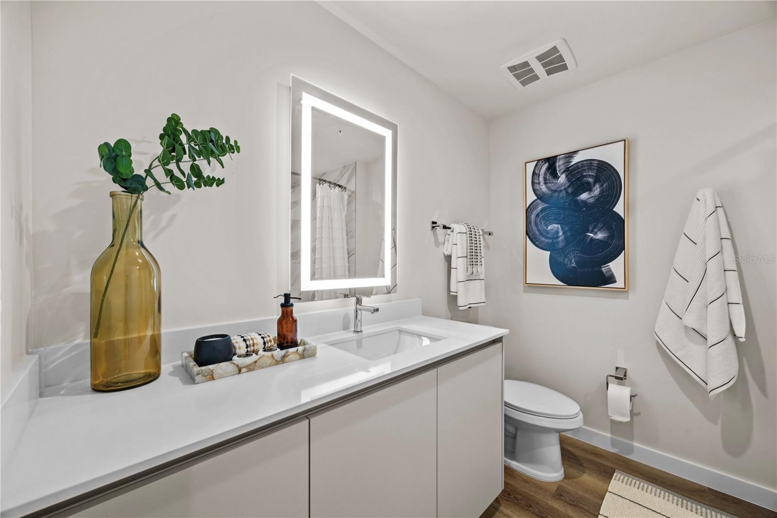 CLARKE'S SUB - AER TAMPA - Residential Lease